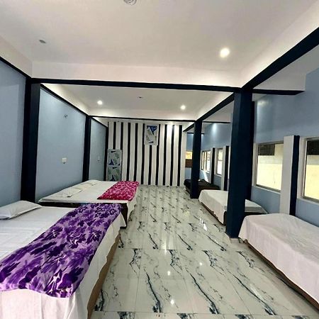 Shree Valmiki Home Stay Ayodhya ภายนอก รูปภาพ